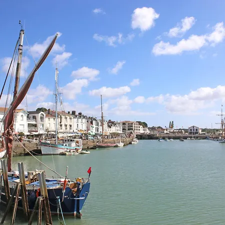 アパート Les Roches By Interhome ポルニック