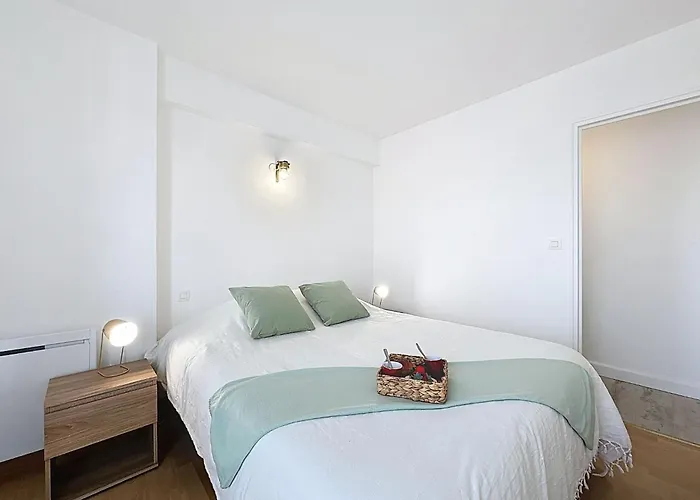 Les Roches By Interhome Pornic