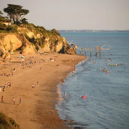 شقة Les Roches By Interhome *