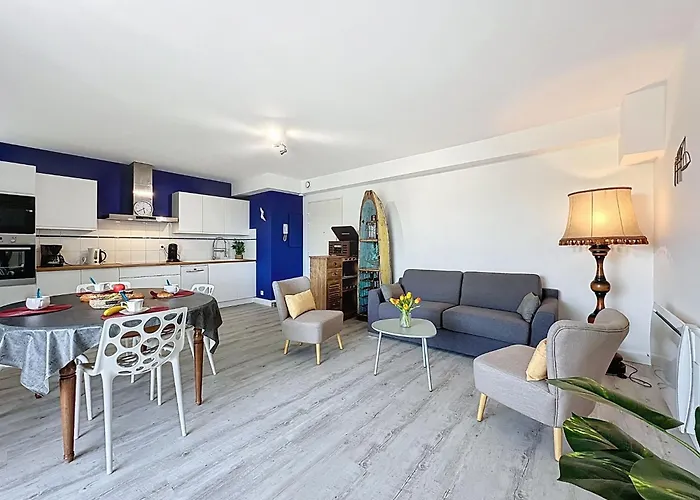 Les Roches By Interhome Appartamento